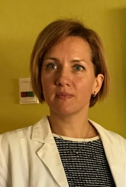 Mme Repova